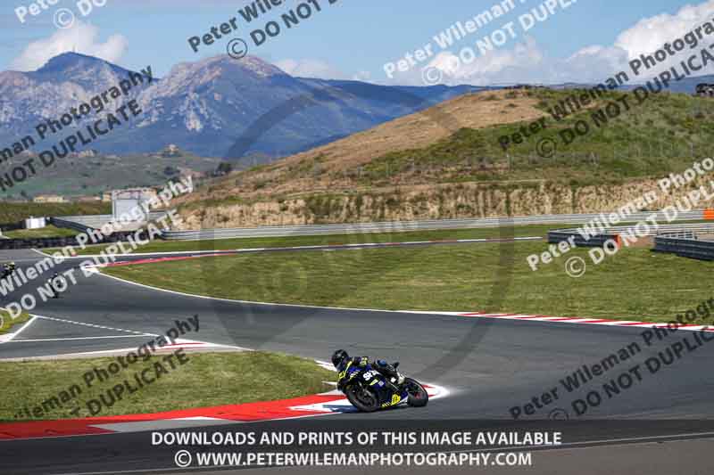 cadwell no limits trackday;cadwell park;cadwell park photographs;cadwell trackday photographs;enduro digital images;event digital images;eventdigitalimages;navarra;no limits trackdays;peter wileman photography;racing digital images;trackday digital images;trackday photos